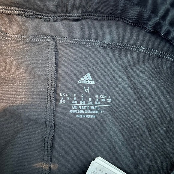 Adidas Kids' 3-Stripes Capri Leggings AEROREADY Black Athletic Size M - Picture 7 of 8